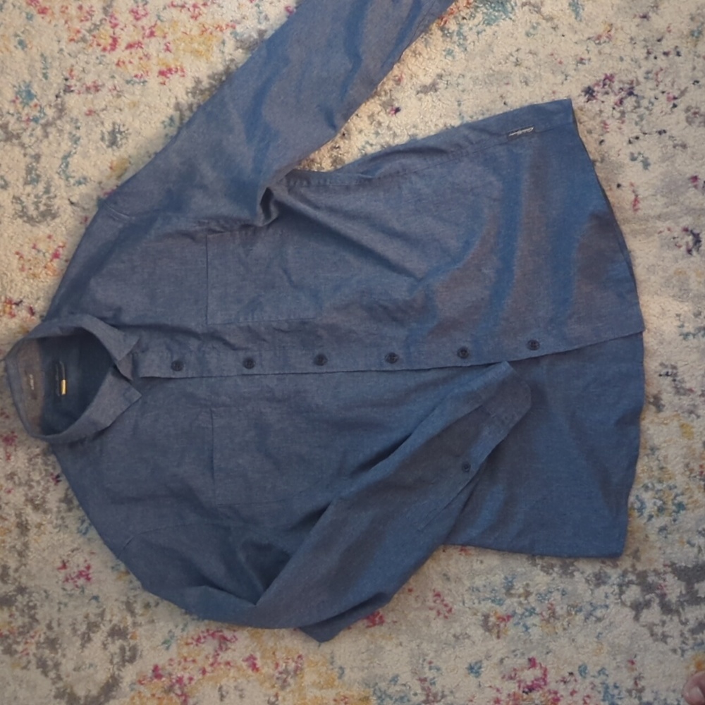 Eddie Bauer all season shirt light